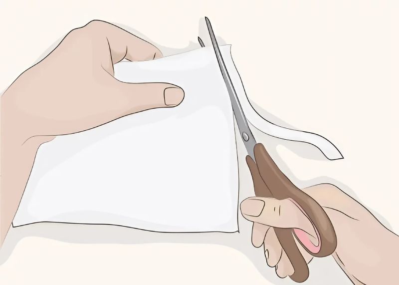 Découpez une bande de papier pour mesurer sa taille de bague